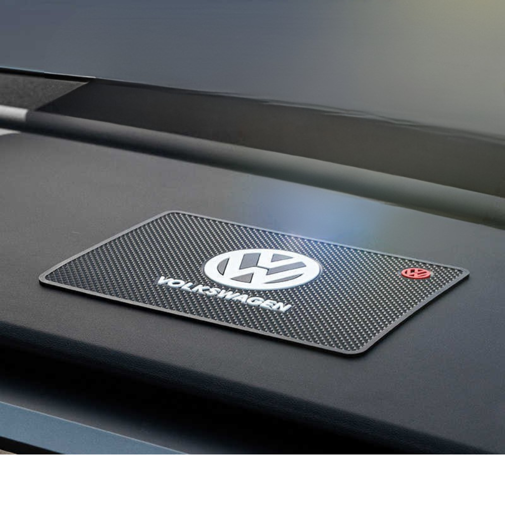 Anti-Slip Car Dashboard Mat – image 5