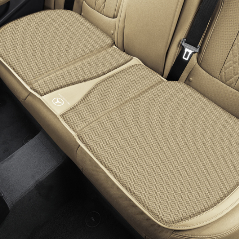Customized pad for the car's rear seat